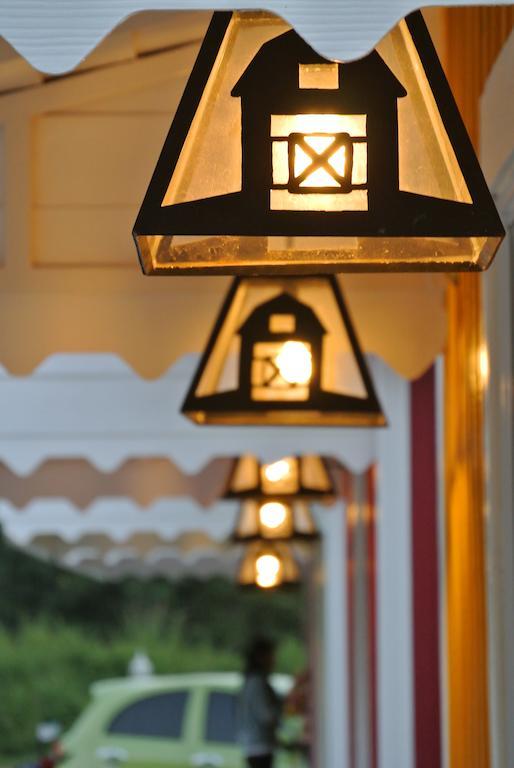 Color Ville Hotel Sha Certified Sakon Nakhon Exterior photo